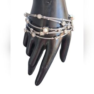 Seasonal Whispers Set of 6 Stackable Wire Bracelets - Crystal & Pearl